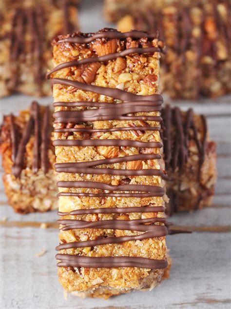 Paleo Chewy Granola Bars - A Golden Barrel Recipe