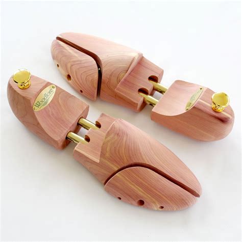 Men's Epic Twin-Tube Cedar Shoe Tree - Woodlore Cedar Products