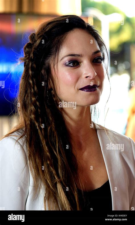 Kristin kreuk hi-res stock photography and images - Alamy