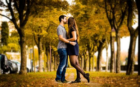 Romantic Couple Wallpapers, Pictures, Images