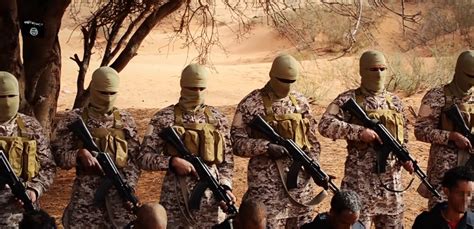 ISIS Video Appears to Show Executions of Ethiopian Christians in Libya - The New York Times