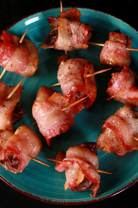 Keto Bacon Wrapped Chicken Livers Recipe - Low Carb Hoser