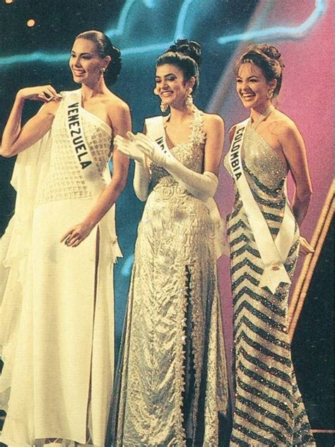 Minorka Mercado, dentro de las 3 Finalistas en el Concurso de Miss Universe 1994 desde Filipina.