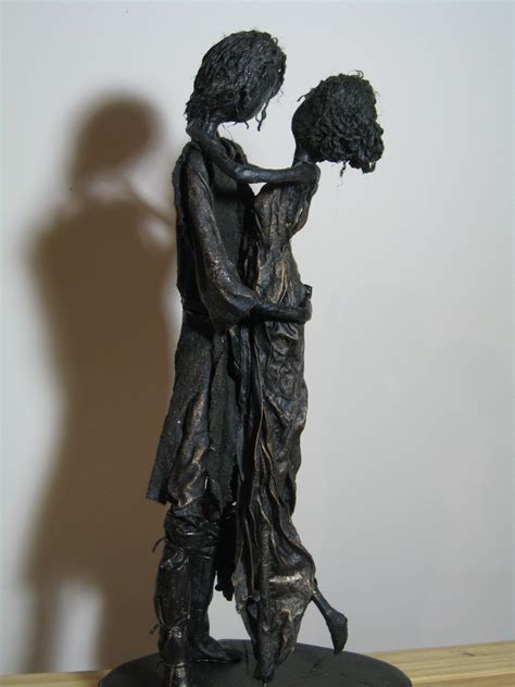 New sculpture of lovers | Kunst sculpturen, Sculpturen, Kunst