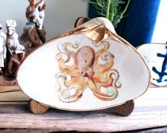SALE Octopus Wedding Gift Toilet Paper Holder Octopus - Etsy
