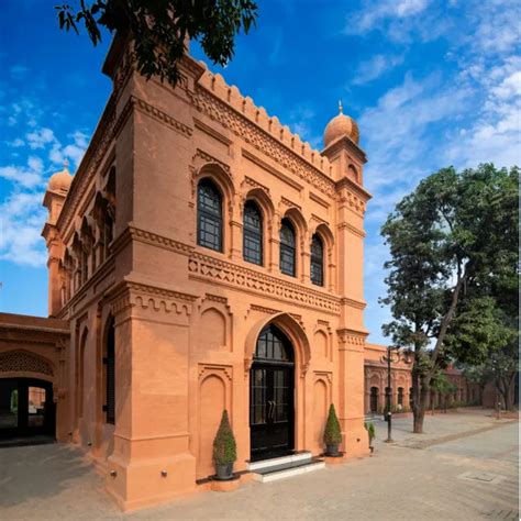 The Earth Gallery | Heritage hotel in Amritsar