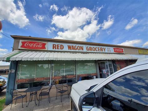 Red Wagon Poboys | 6611 Jefferson Hwy, Harahan, LA 70123, USA