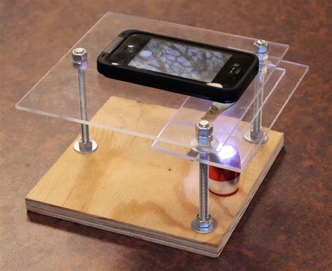 Tecnología habitual: Convertir un móvil en un microscopio