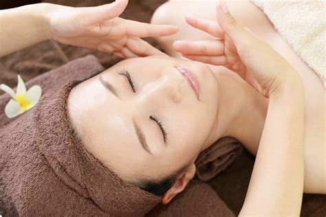 How Long Are Esthetician Programs - Skin Science Institute