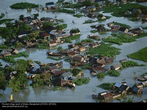 The 2004 Floods In Bangladesh