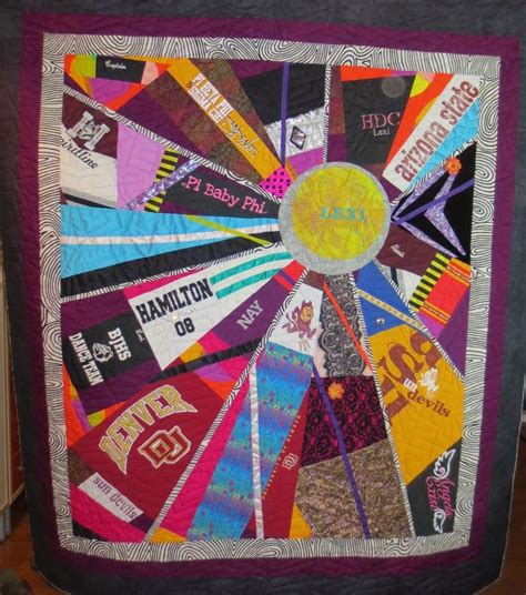 T-shirt quilt by Quiltmama. | Tshirt quilt pattern, Tshirt quilt, Shirt quilt