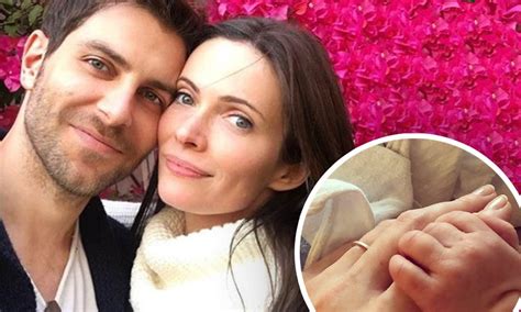 Grimm co-stars Elizabeth Tulloch and David Giuntoli welcome daughter | David giuntoli, Grimm ...