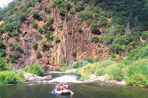 Middle Fork of the American River - Whitewater Rafting (Intermediate)