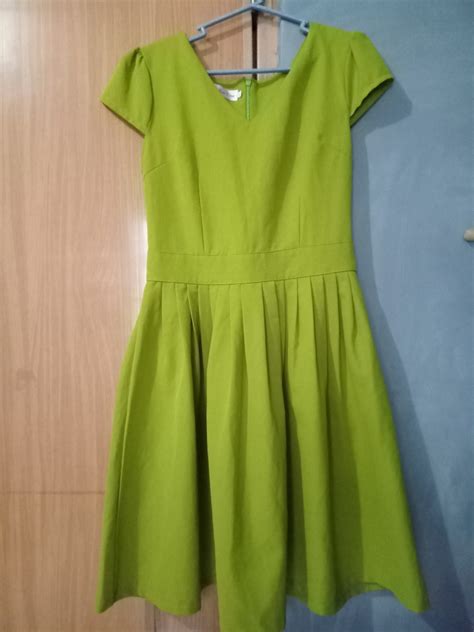 Apple green dress, Women's Fashion, Dresses & Sets, Dresses on Carousell