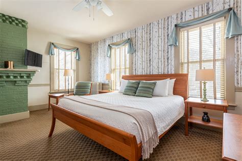 Norwich VT Hotels - Hotels Near Dartmouth College| Norwich Inn