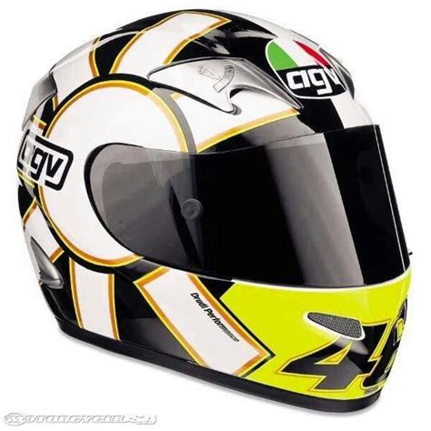 VR46 helmet