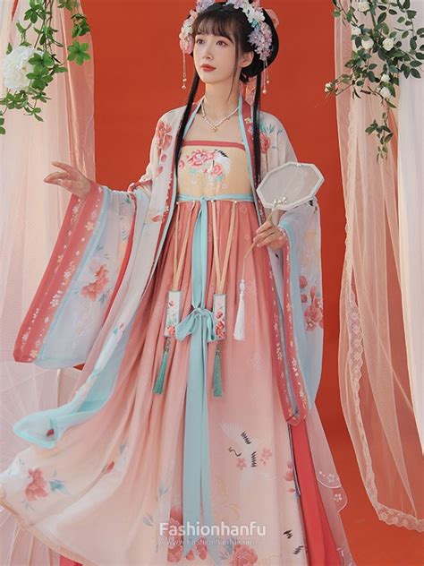 Fashion Hanfu Traditional Chinese Clothing Exquisite Embroidered Hanfu ...