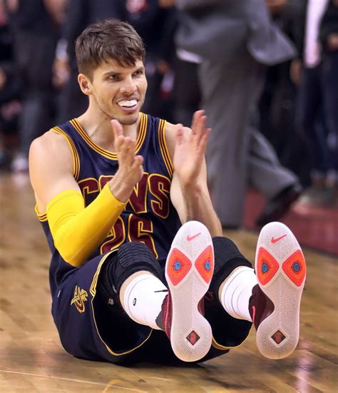 Kyle Korver lights up Toronto with four first-half 3-pointers in Game 4 ...