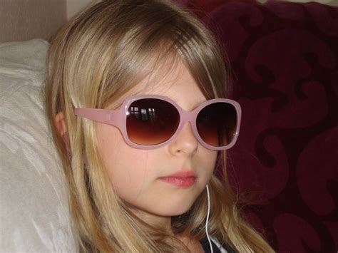 Cool Girl with sunglasses on her face free image download