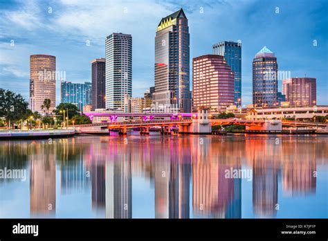 Tampa, Florida, USA downtown skyline Stock Photo - Alamy