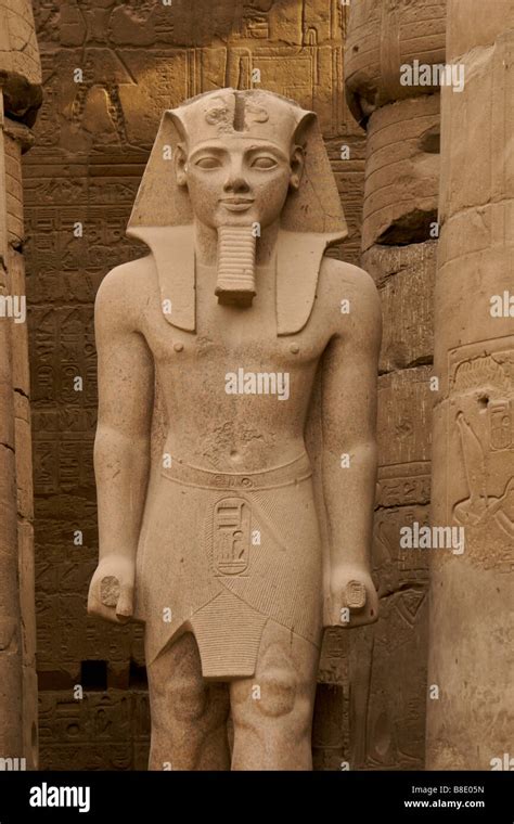 Egypt statue pharoah rameses hi-res stock photography and images - Alamy