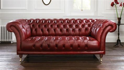 chesterfield red | Leather chesterfield sofa, Red leather chesterfield sofa, Chesterfield