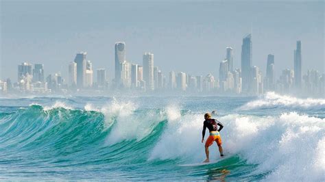 Top 5 things to do in the Gold Coast for surfers | Jetstar