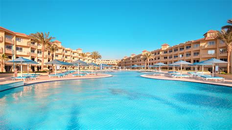 Hotel Amwaj Blue Beach Resort & Spa - Hurghada, Egypt - Holidays, Reviews | ITAKA