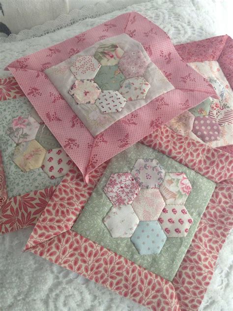 Hexagons english paper piecing quilts ideas 23 from 49 awesome hexagons english paper piecing ...