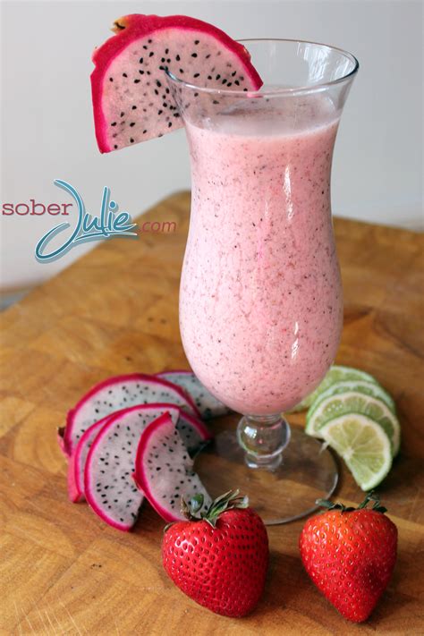 Dragon Fruit Smoothie | Julie Elsdon-Height