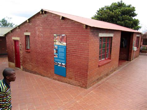 Nelson Mandela's house, Soweto, South Africa. | Soweto, Old buildings ...