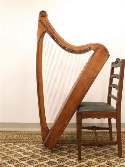 Irish harp – Simon Chadwick