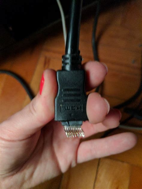 When I asked my wife: how do you mean HDMI pins look broken, there are no pins on HDMI? : r ...