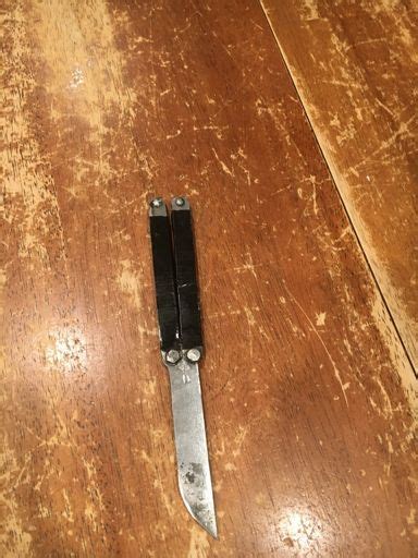 Balisong trainer | Maker Amino