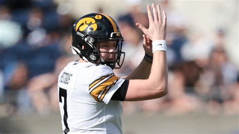 Iowa vs. Northwestern Over/Under Could Be Lowest College Football Total ...