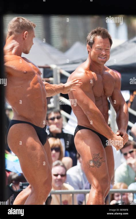 People posing on Muscle Beach in Venice Beach, LA, California, USA Stock Photo, Royalty Free ...