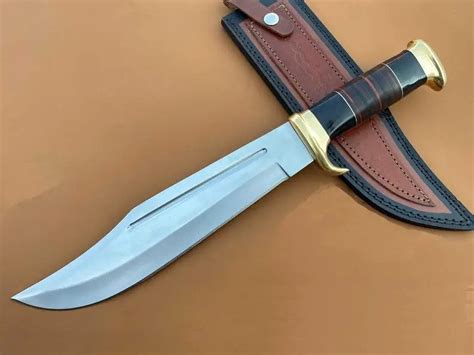 Help ID"ing a knife in Crocodile Dundee III | Page 2 | BladeForums.com