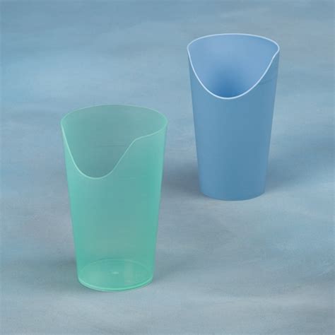 Nose Cut Out Beaker Turquoise – HH Products