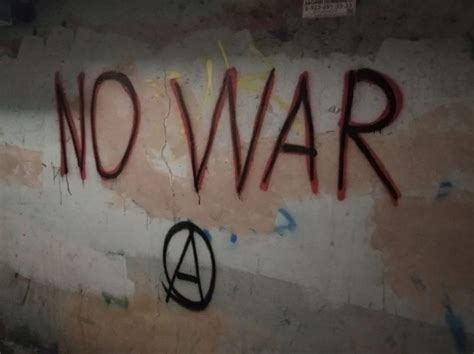 +30 pics: Anti-war graffiti in Russia | STREET ART UTOPIA