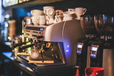 Best Commercial Espresso Machine 2019: Top 5 Beginner Units