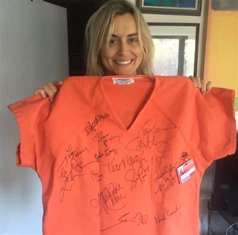 OITNB∞signed t-shirt | Orange is the new black, Oitnb, Alex and piper