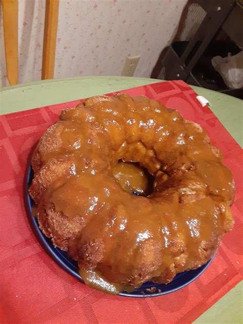 Monkey Bread with caramel sauce : r/FoodPorn