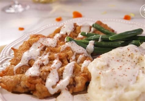 Chicken Fried Steak With Mashed Potatoes | brunch | dinner ideas for ...