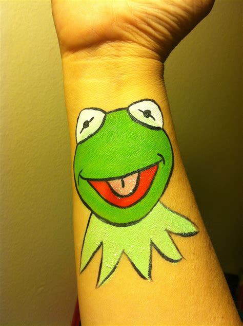 Kermit the frog Face Painting Images, Face Painting Tutorials, Face ...