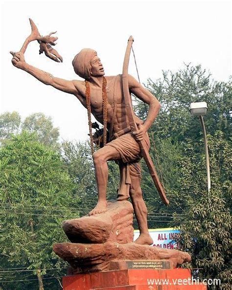 Birsa Munda Statue at Naya More - Bokaro | Veethi | New nature ...