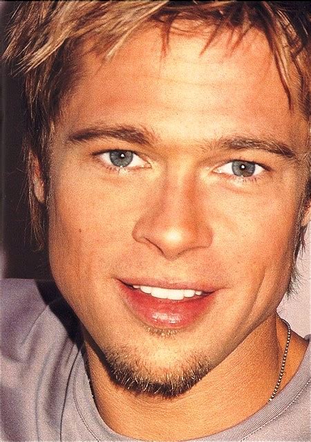 17+ Brad Pitt Eye Color - SunnifaArjan