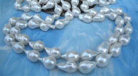 Perfect Imperfection: Baroque Pearls And What I Love About Them