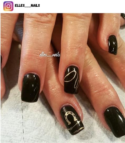 56 Horseshoe Nail Art Designs - Nerd About Town