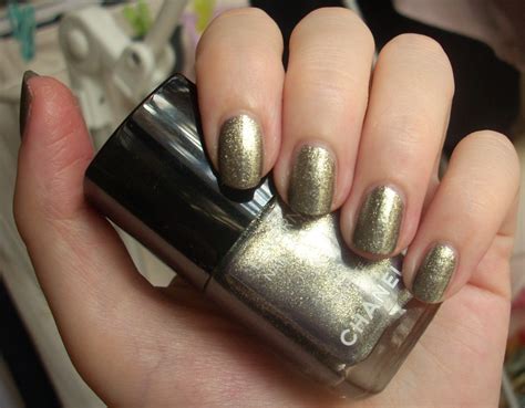 Chanel Graphite nail polish review | Through The Looking Glass
