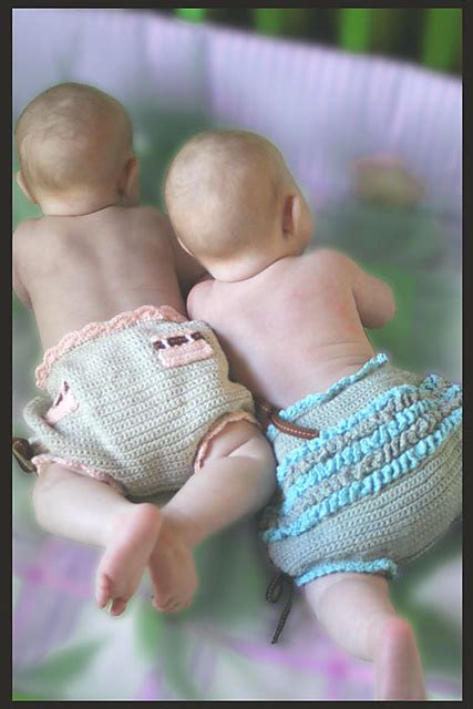 Ravelry: Baby Bloomers - Ribbons Ruffles and Pockets pattern by Lisa ...